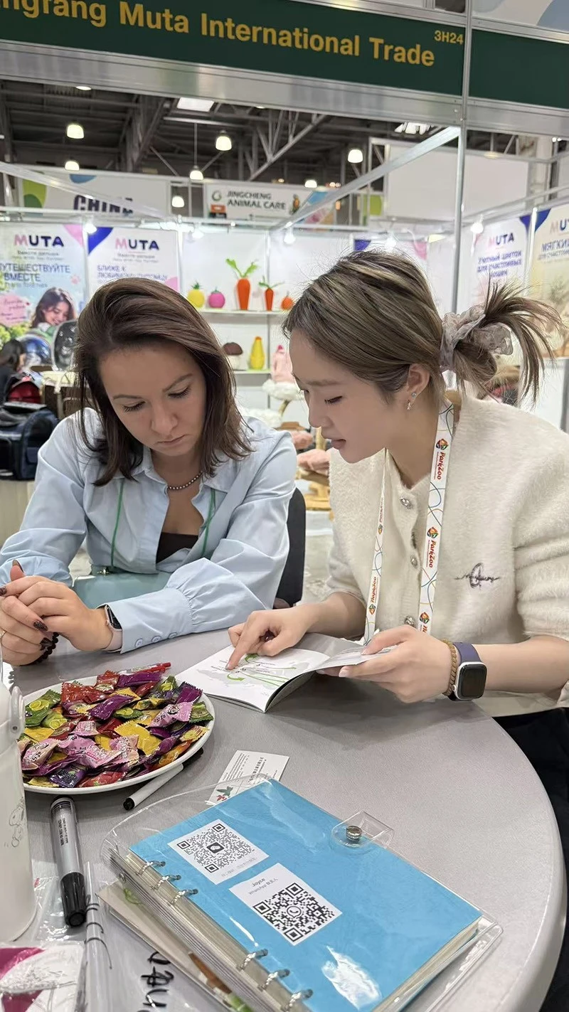 Hengjie Pet Products Wraps Up Successful Showcase at ParkZoo 2026 in Moscow Hengjie Pet Products Wraps Up Successful Showcase at ParkZoo 2026 in Moscow